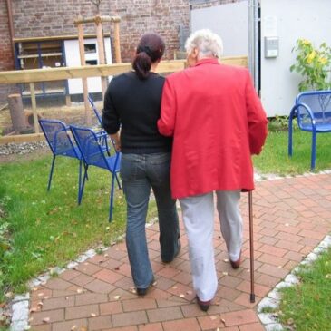 Drei Städte, ein Ziel: Pflege- und Unterstützungsangebote optimieren / Verbundprojekt startet in Magdeburg, Halle und Dessau-Roßlau