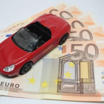Beitragserhöhungen in 2025: Autoversicherung erneut teurer