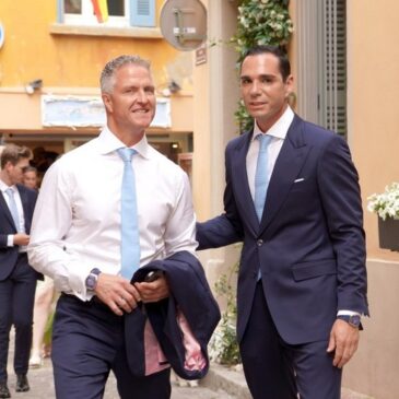 Erstes Hochzeitsfoto aus Saint Tropez:“Ralf & Étienne: Wir sagen Ja“ exklusiv ab 6. Juni auf Sky und WOW