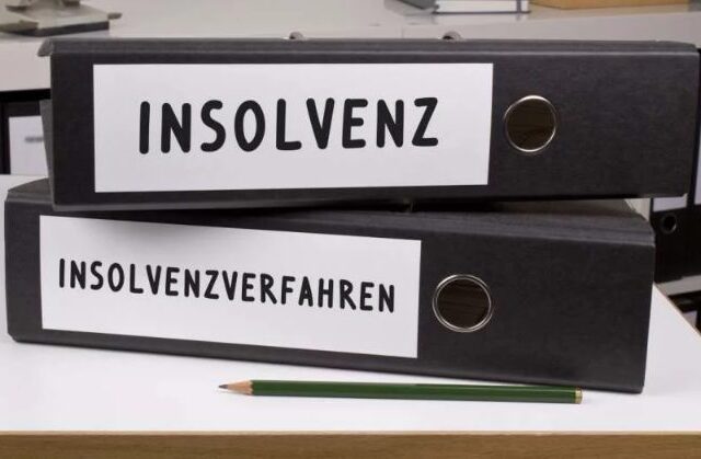 2025 meldeten die Amtsgerichte in Sachsen-Anhalt 3 477 Insolvenzanträge