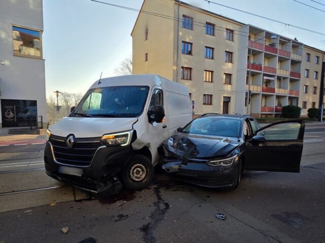 Verkehrsunfall auf der Schönebecker Straße
