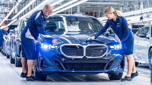 Studie: Deutsche Autobauer verlieren international den Anschluss