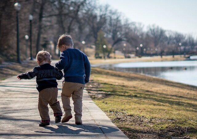 10. April: Internationaler Tag der Geschwister