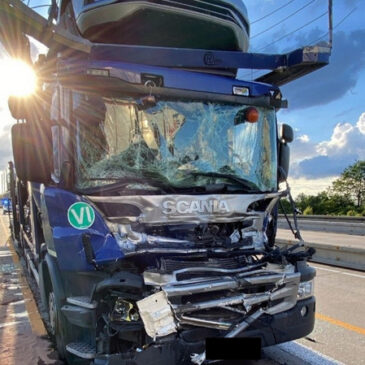 Verkehrsunfall auf der A2 mit einer schwerverletzten Person