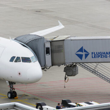 Ministerpräsidenten Kretschmer und Schulze unterzeichnen gemeinsame Erklärung zur Mitteldeutschen Flughafen AG