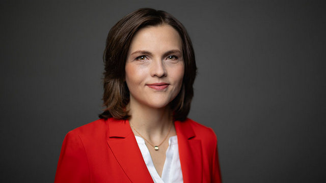 Nur knappe Mehrheit im Osten zufrieden mit Funktionieren der Demokratie