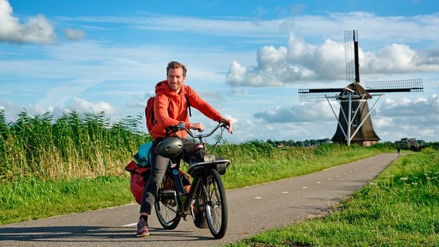 Wunderschön! – Kreuz und quer durch das niederländische Friesland (WDR  20:15 – 21:45 Uhr)