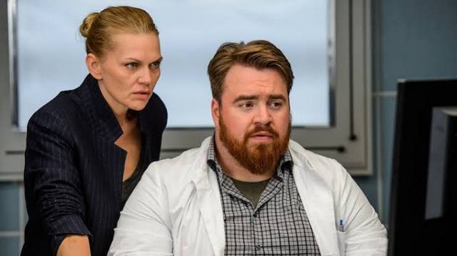 Krimi: Helen Dorn – Verlorene Mädchen (ZDFneo 20:15 – 21:45 Uhr)