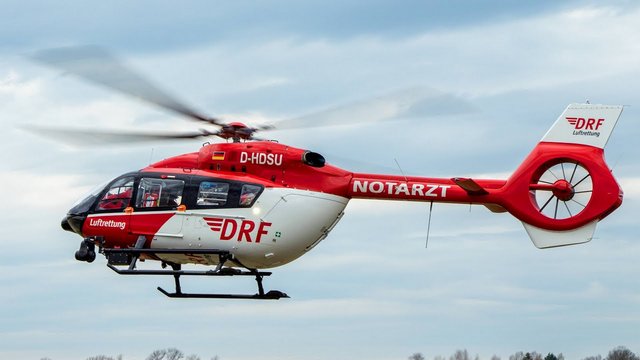 Radfahrer bei Verkehrsunfall schwer verletzt