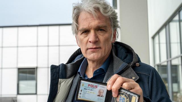 Krimi: Der Kommissar und das Meer – Auf dunkler See (3sat 20:15 – 21:45 Uhr)