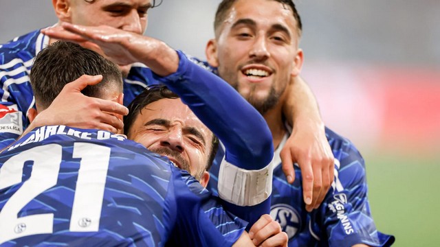 Schalke feiert Bundesliga-Aufstieg