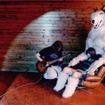 Silver Gore veröffentlichen neue Single „Black Cherry Liqueur”