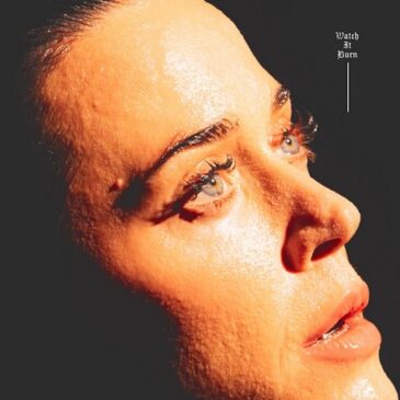 Katy Perry veröffentlicht ihre neue Single “Watch It Burn”